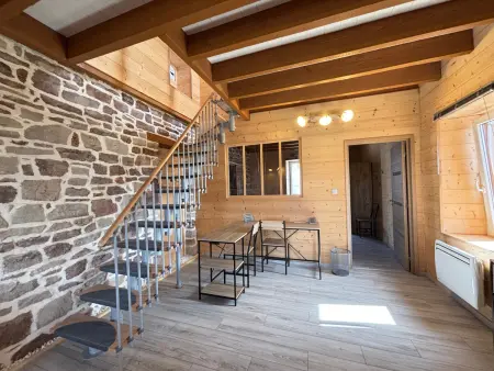 Maison 109 m² pierres apparentes, 2 chambres à Luxeuil : photo 4