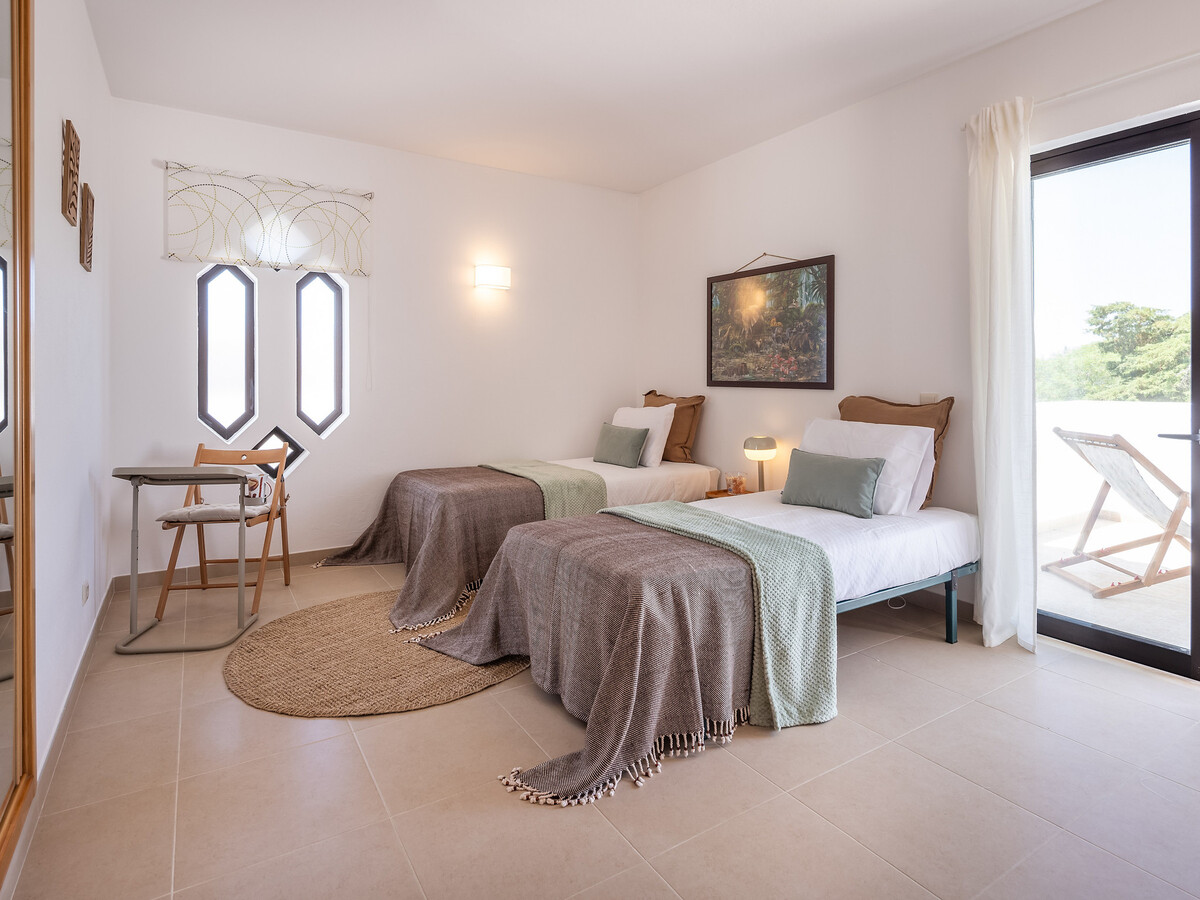 Villa CAJI à Albufeira : piscine privée clôturée, 3 ch - Photo 16