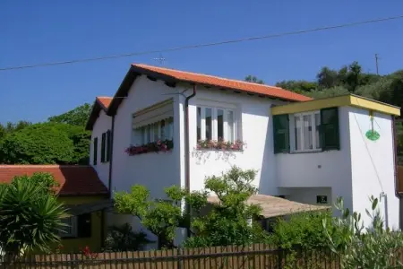 Appartement Elvira à Imperia, vue mer panoramique
