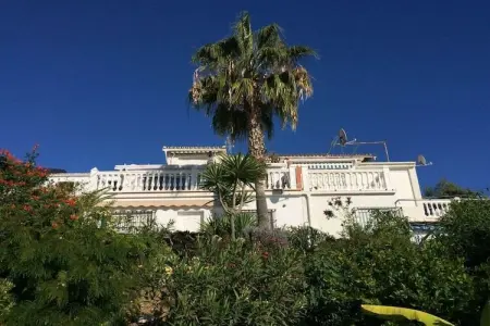 Maison 2 chambres vue mer à 300m de la plage