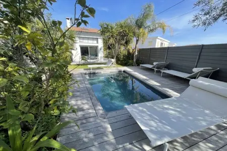 Location villa à Cannes, Maison de ville avec piscine