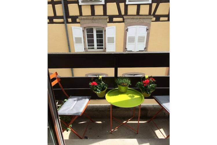 Maison 1 chambre à 50 m de la zone touristique de Colmar - Photo 1