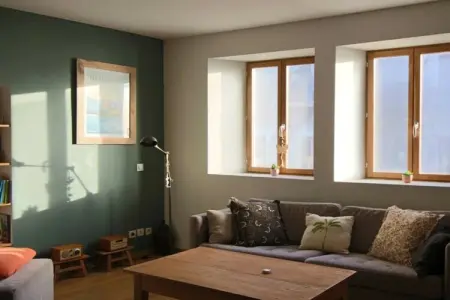 Maison 12 pers. Tresserve avec piscine commune et garage : photo 6