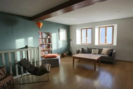 Maison 12 pers. Tresserve avec piscine commune et garage : photo 8
