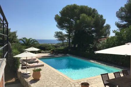 Maison provençale 4 chambres avec piscine privée aux Issambres : photo 7