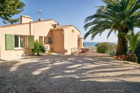 Villa 6 personnes aux Issambres, vue mer et piscine : photo 11