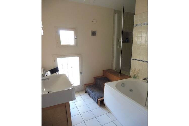 Gîte provençal XVIIe siècle avec piscine à Crestet - Photo 15