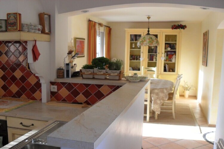 136948, Chalet à Gordes avec piscine - Photo 13