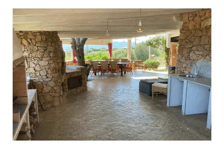 Appartement Sissy à Olbia : terrasse vue mer et escalier XVe - Photo 8