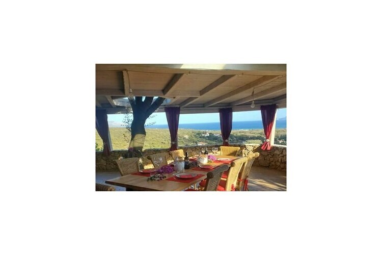 Appartement Sissy à Olbia : terrasse vue mer et escalier XVe - Photo 9