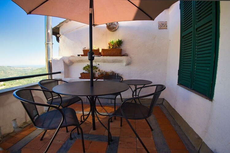 Maison rénovée 350 ans à Pietrabruna, vue mer - Photo 4