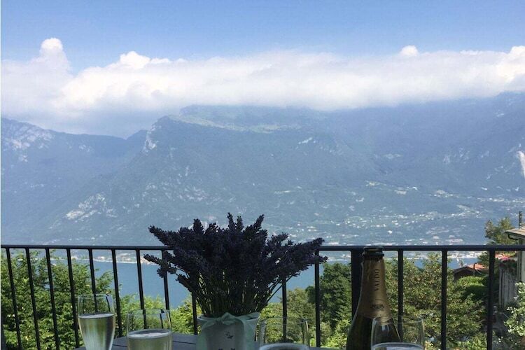 Maison 88 m² Tremosine, balcon panoramique et parking - Photo 2