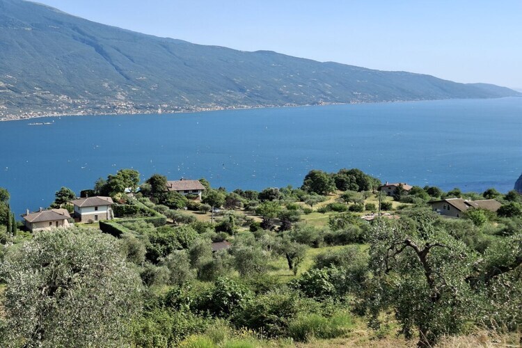 Gîte avec piscine et 40 oliviers, vue lac à Tremosine - Photo 32