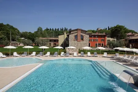 Maison dans ferme du XIVe siècle rénovée à Lazise : photo 1