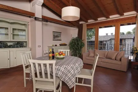 Maison dans ferme du XIVe siècle rénovée à Lazise : photo 6