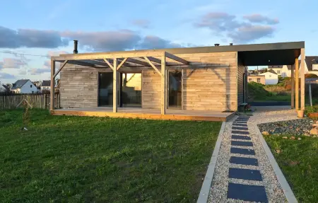Maison en bois Plouhinec, mer à 900 m