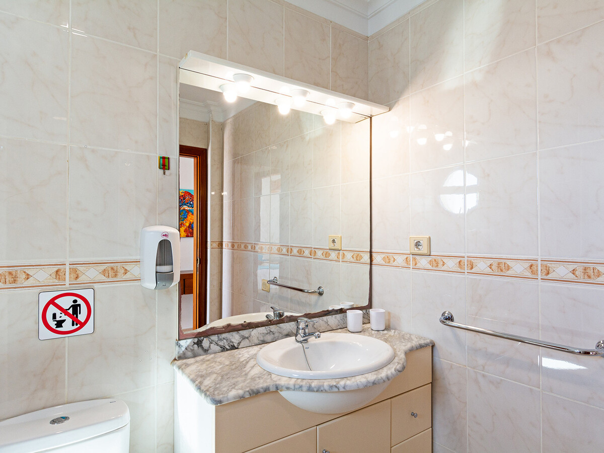 Villa 180m² piscine chauffée et vue mer à Playa Blanca - Photo 26