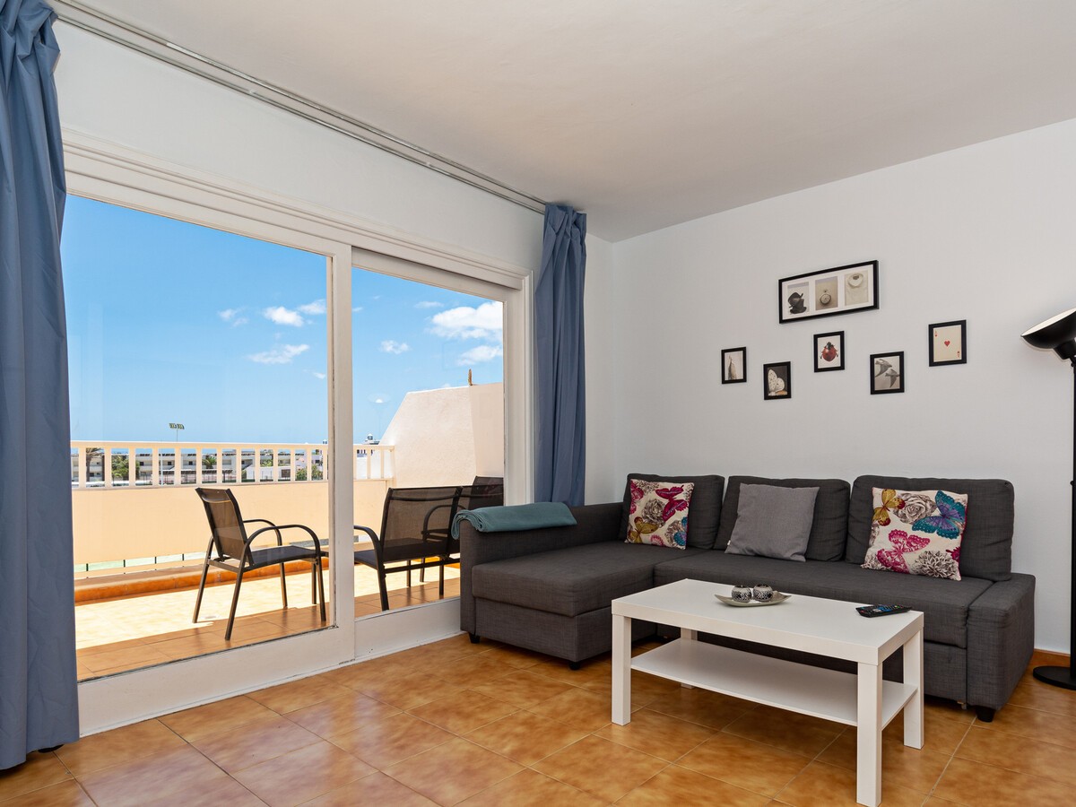 Maison Costa Teguise, piscine et terrasse à 650m de la plage - Photo 2