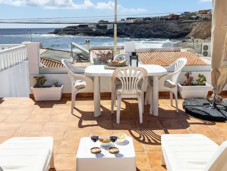Maison vue mer à Telde, 100 m de la plage