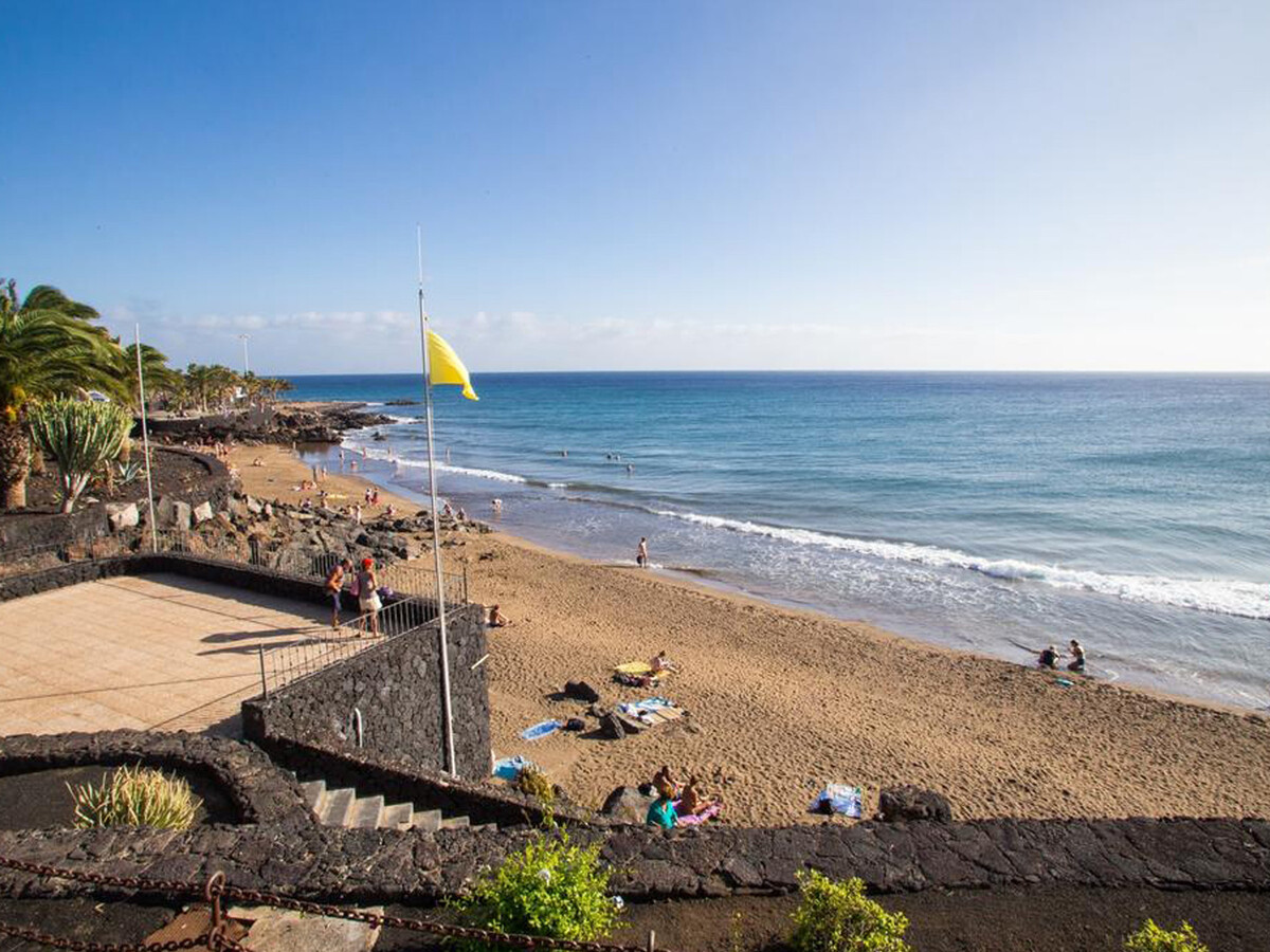 Villa canarienne typique à Puerto del Carmen, 3 min plage - Photo 3