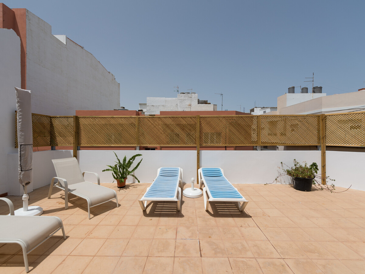 Maison avec solarium privé à Vecindario, 10 min aéroport - Photo 1