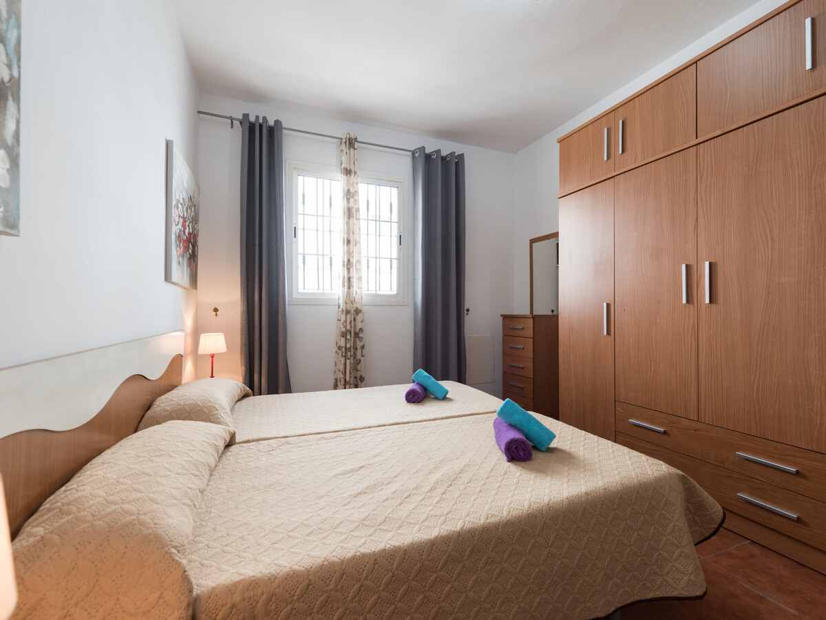 Maison avec solarium privé à Vecindario, 10 min aéroport - Photo 13