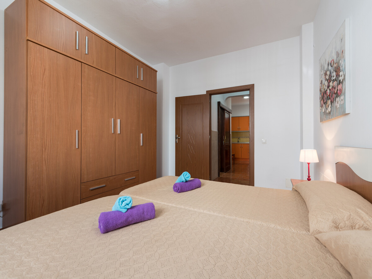 Maison avec solarium privé à Vecindario, 10 min aéroport - Photo 17