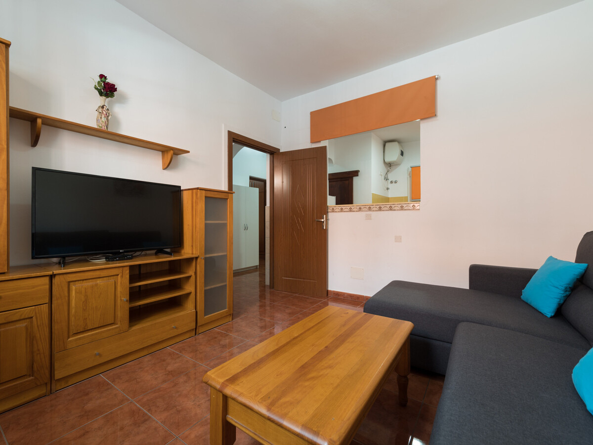 Maison avec solarium privé à Vecindario, 10 min aéroport - Photo 26