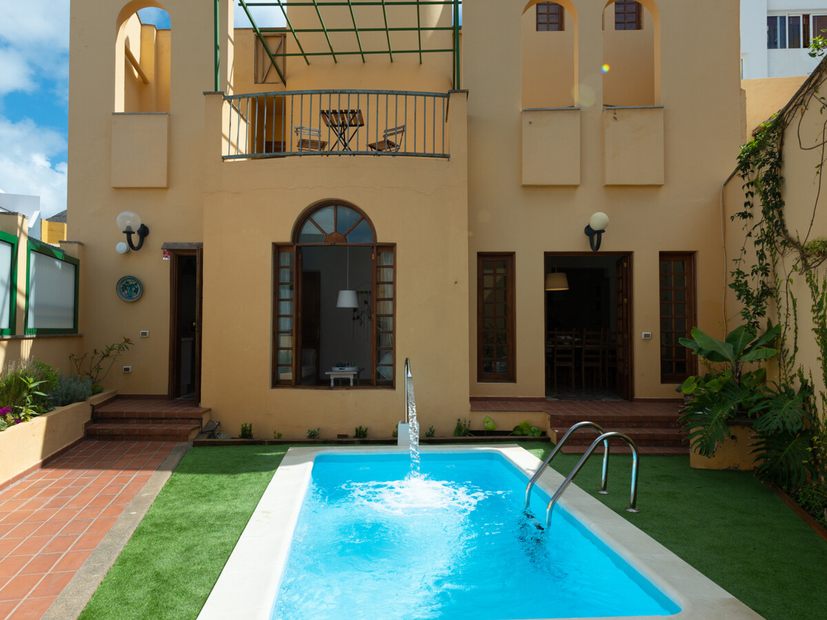 Chalet canarienne 6 chambres, piscine chauffée à Gáldar - Photo 1