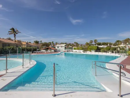 Bungalow 2 chambres, jardin et piscine à Maspalomas : photo 1