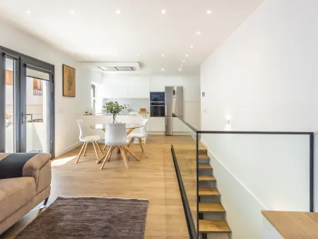 Maison moderne Arafo, vue mer et terrasse solarium