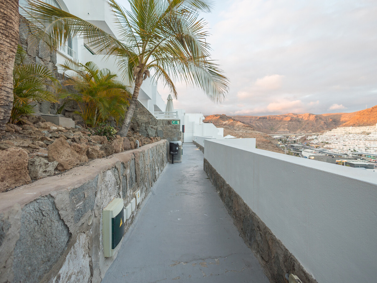 Maison 4 pers. à Puerto Rico, terrasse vue rocheux - Photo 25