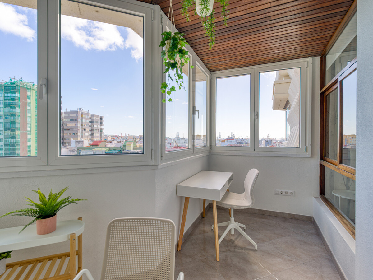 Appartement rénové avec terrasse vue ville - Las Palmas - Photo 7