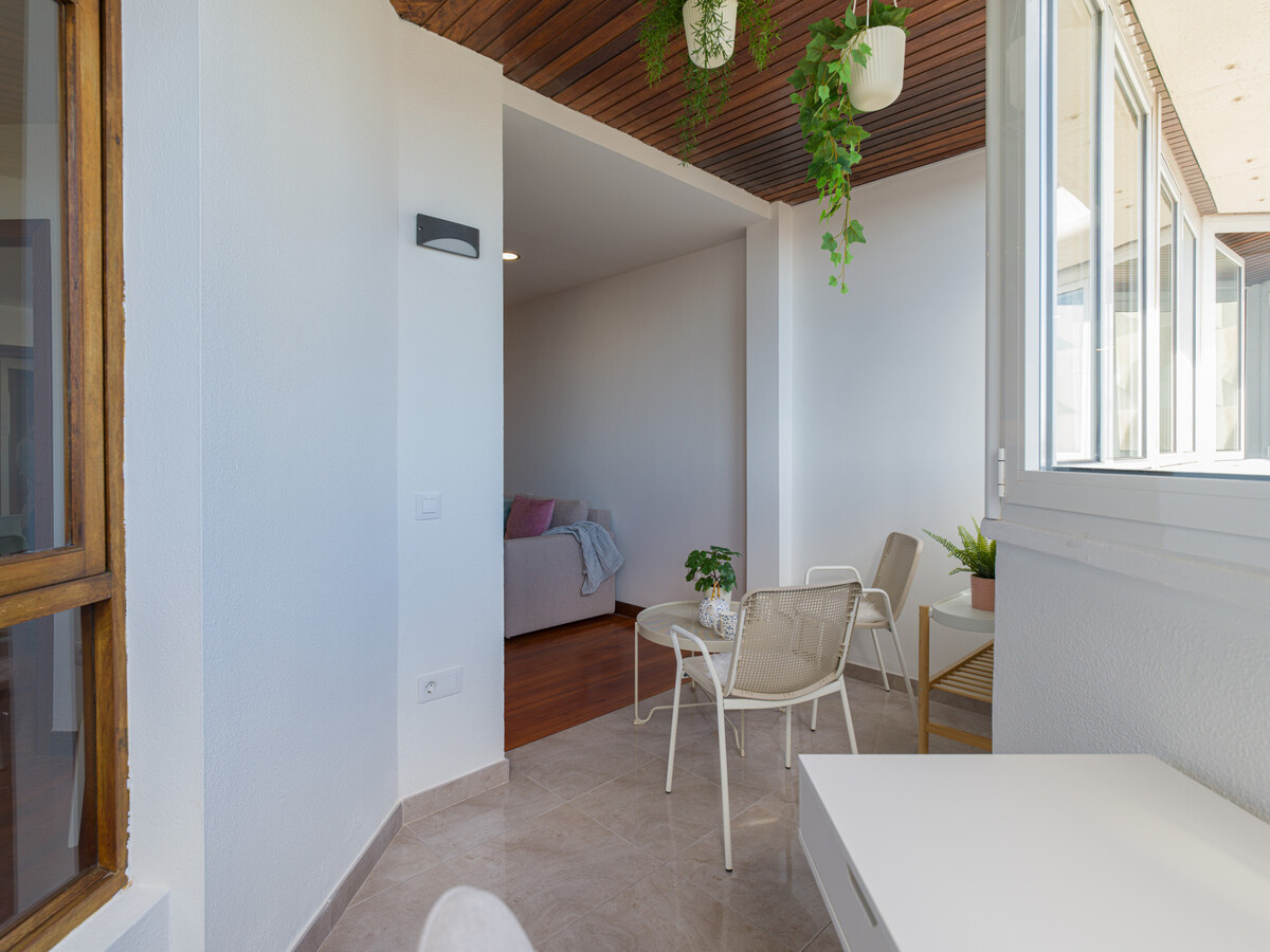 Appartement rénové avec terrasse vue ville - Las Palmas - Photo 10