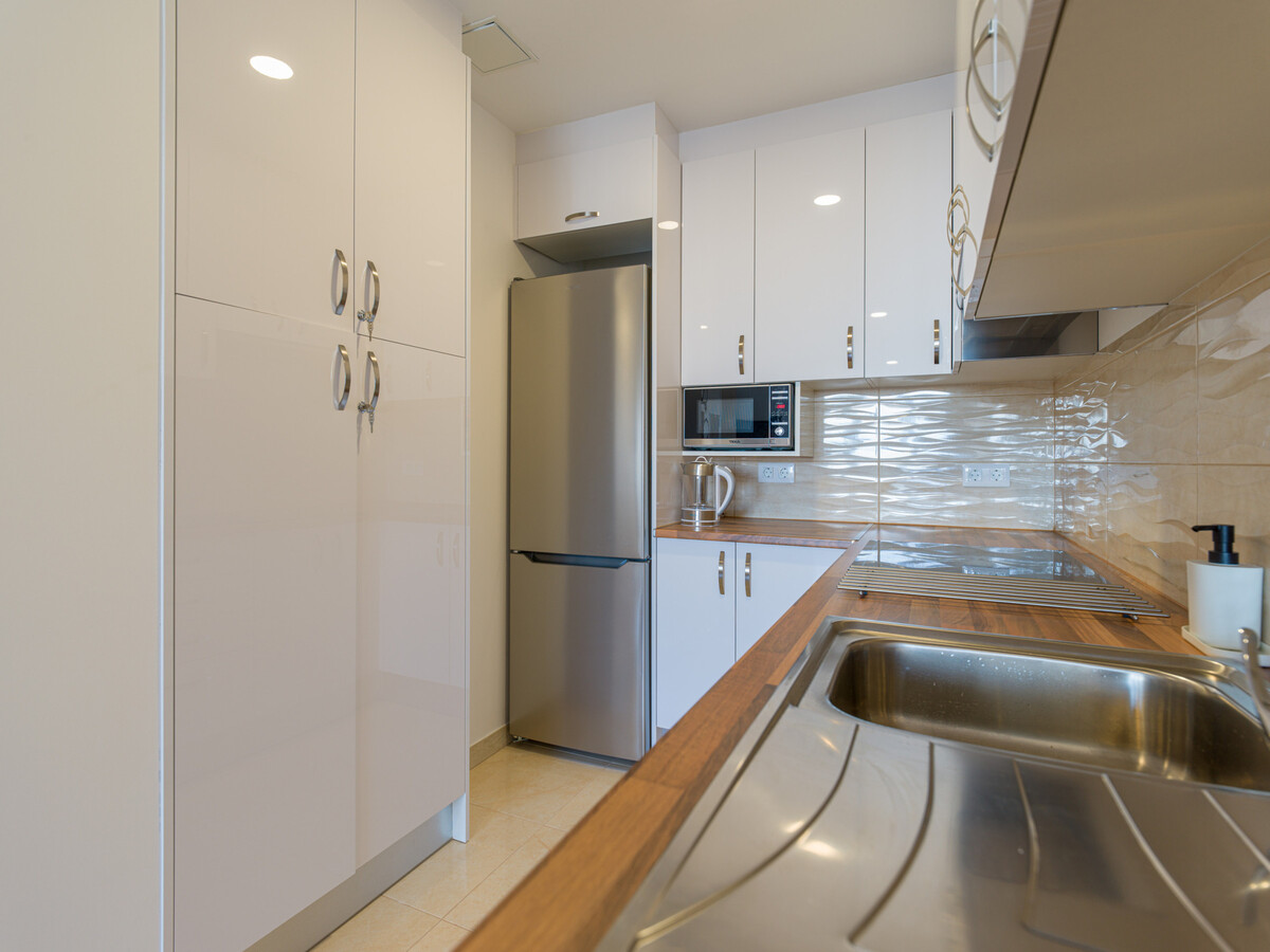 Appartement rénové avec terrasse vue ville - Las Palmas - Photo 22