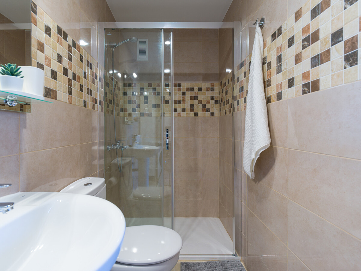 Appartement rénové avec terrasse vue ville - Las Palmas - Photo 32