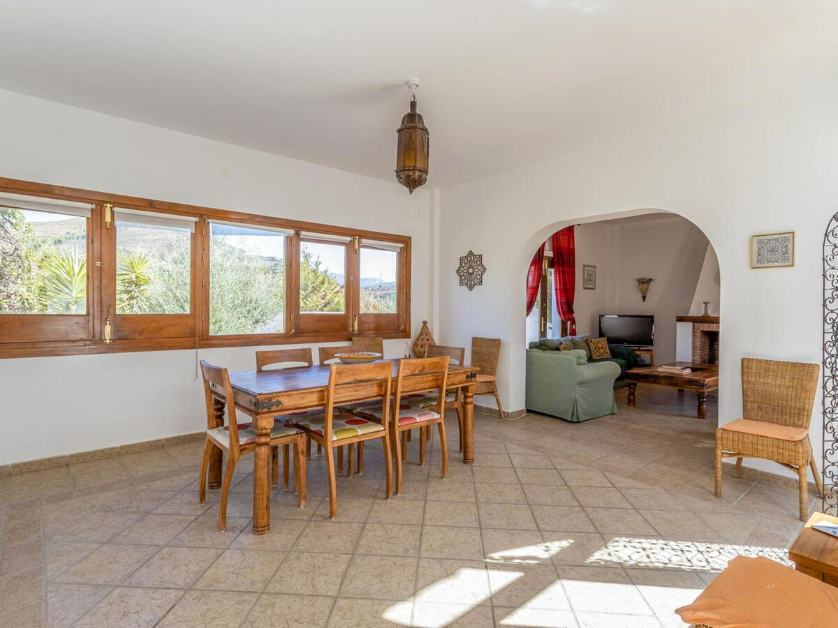 Gîte Laura : cottage rustique 150m² avec piscine - Photo 8