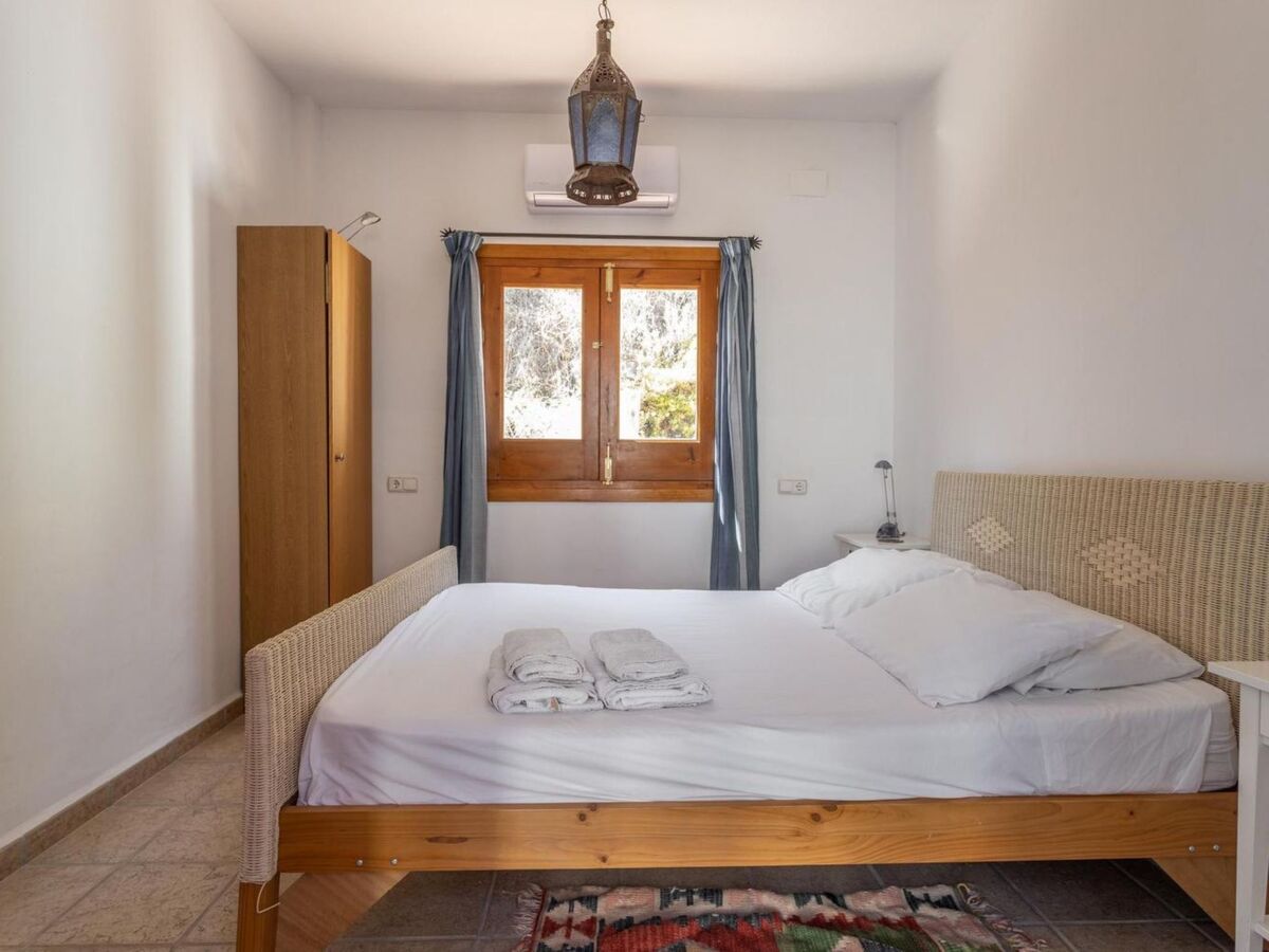 Gîte Laura : cottage rustique 150m² avec piscine - Photo 12