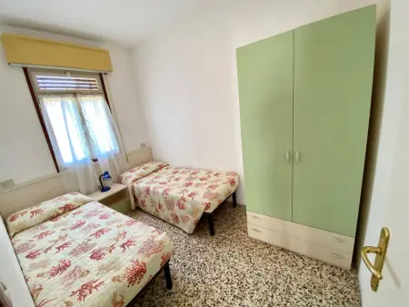 Bungalow Park 15 à Bibione, 2 chambres, balcon et parking : photo 5