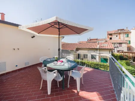 Terrazza Giardino – Maison 6 pers. avec terrasse à Pietrasanta