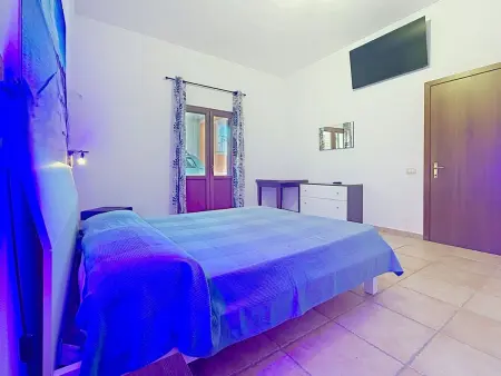 Maison Alpamar à Villasimius, 2 km de la mer : photo 14