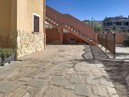 Maison Alpamar à Villasimius, 2 km de la mer : photo 17