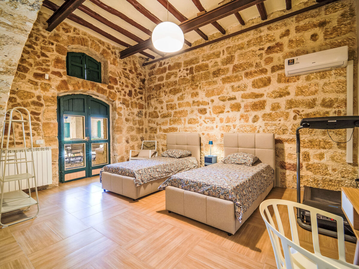 Villa Mamma Segesta – 7 pers, piscine et jardin - Photo 16