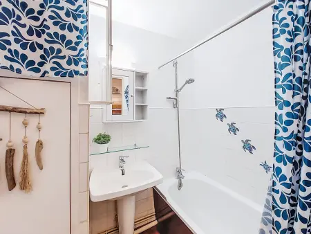 Studio 21 m² avec terrasse et piscine à Gruissan : photo 14