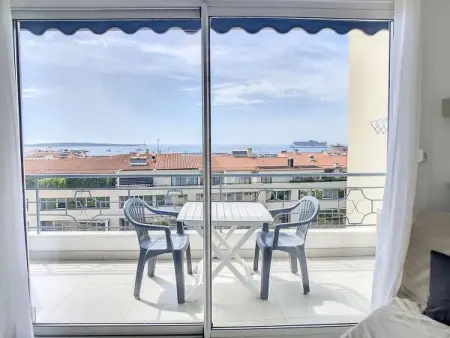 Studio moderne 25 m² vue mer à Cannes