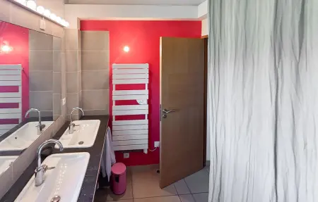 Maison contemporaine Feng Shui au Tholonet, vue Sainte-Victoire : photo 5
