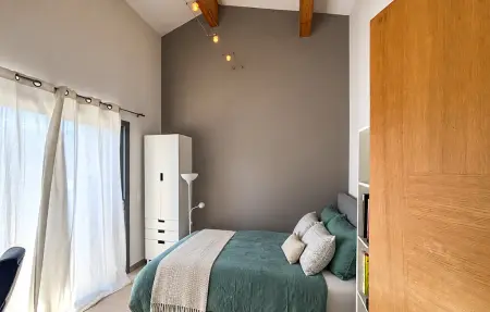 Maison contemporaine Feng Shui au Tholonet, vue Sainte-Victoire : photo 13