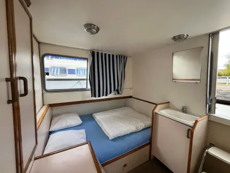 Séjour insolite à bord d'un bateau - 8 pers., Bateau 8 personnes à Digoin : photo 4