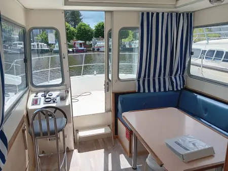 Séjour insolite à bord d'un bateau - 8 pers., Bateau 8 personnes à Digoin : photo 5