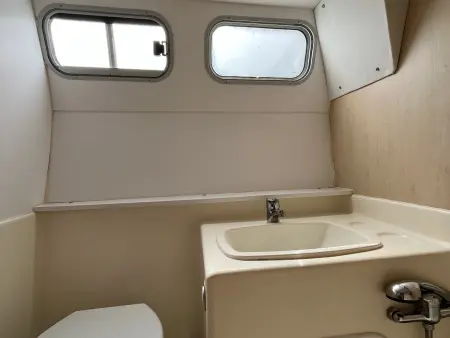 Bateau Tarpon 42 à quai à Digoin - 4 cabines, 12 pers. : photo 8